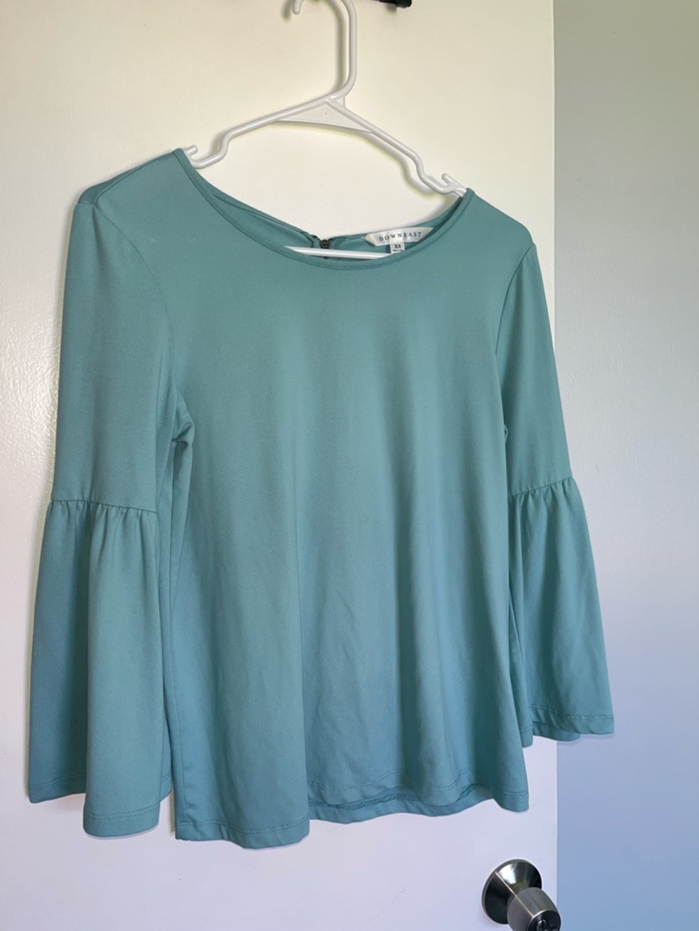 DownEast Aqua Blue Bell Sleeve 3/4 Sleeve Top